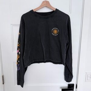 Black Cropped Long-Sleeve Tee with Sun Chest Emblem